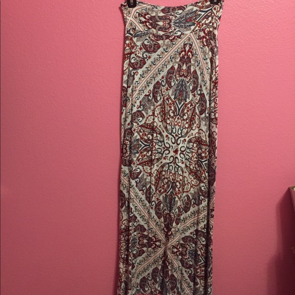 Charlotte Russe Dresses & Skirts - Charlotte Russe printed maxi skirt